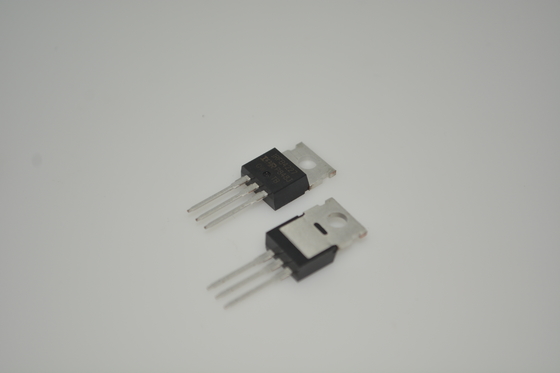 IRFB4227PBF 200V/195A MOSFET met Ultra-Lage 4,5mΩ Rds(on) TO-220 Behuizing Logic-Level Aansturing Lawine Gecertificeerd Snel Schakelen Hoge Efficiëntie Robuust Ontwerp voor Motorbesturing & Energiesystemen