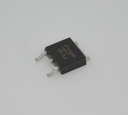 LM1117IDTX-3.3/NOPB 3,3V 800mA LDO-regelaar met 1V Dropout 0,4% Nauwkeurigheid Stroom/Thermische Bescherming Stabiel met Keramische Condensatoren SOT-223 Behuizing -40°C tot +125°C Bereik