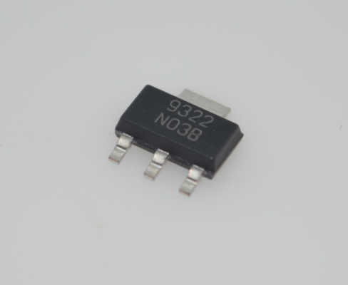 LM1117IMPX-ADJ/NOPB Verstelbare 1.25-13.8V 800mA LDO-regelaar met 1.2V-afval 1% nauwkeurigheid stroom/warmtebescherming Stabiel met keramische doppen SOT-223 Pakket -40°C tot +125°C