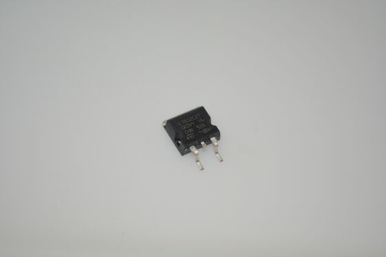 L7812CD2T 12V 1A lineaire spanningsregelaar vaste uitgang thermische overbelasting bescherming kortsluiting bescherming stroombeperking TO-263 pakket Voor lokale stroomvoorziening regelgeving